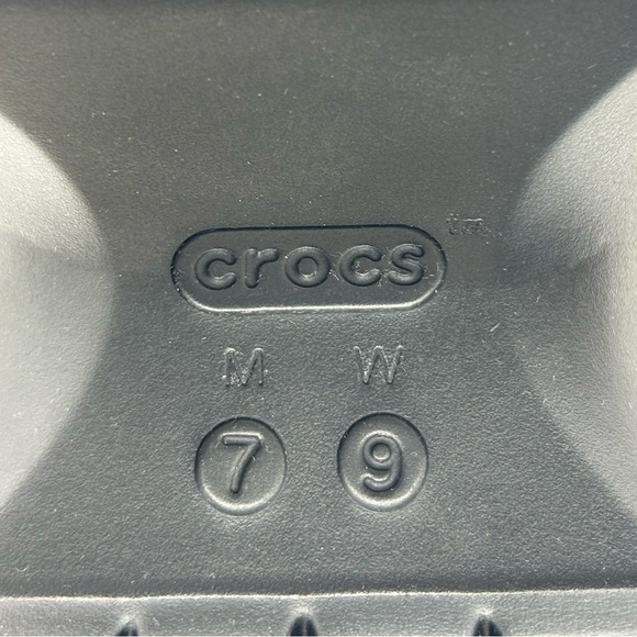 Crocs Platform Sandals Women’s 9 White Black Chunky Fisherman Style NWT - Picture 11 of 12